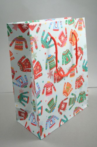 Christmas Jumper Design Gift Bag with Red Cord Handles. Approx Size 23cm x 18cm x 9cm